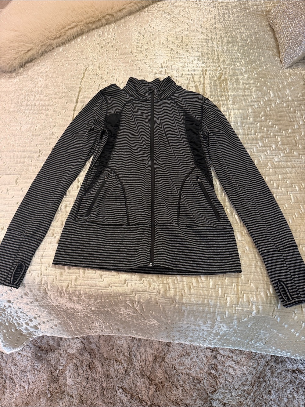 90 Degree By Reflex Black & White Striped Zip-Up Active Jacket